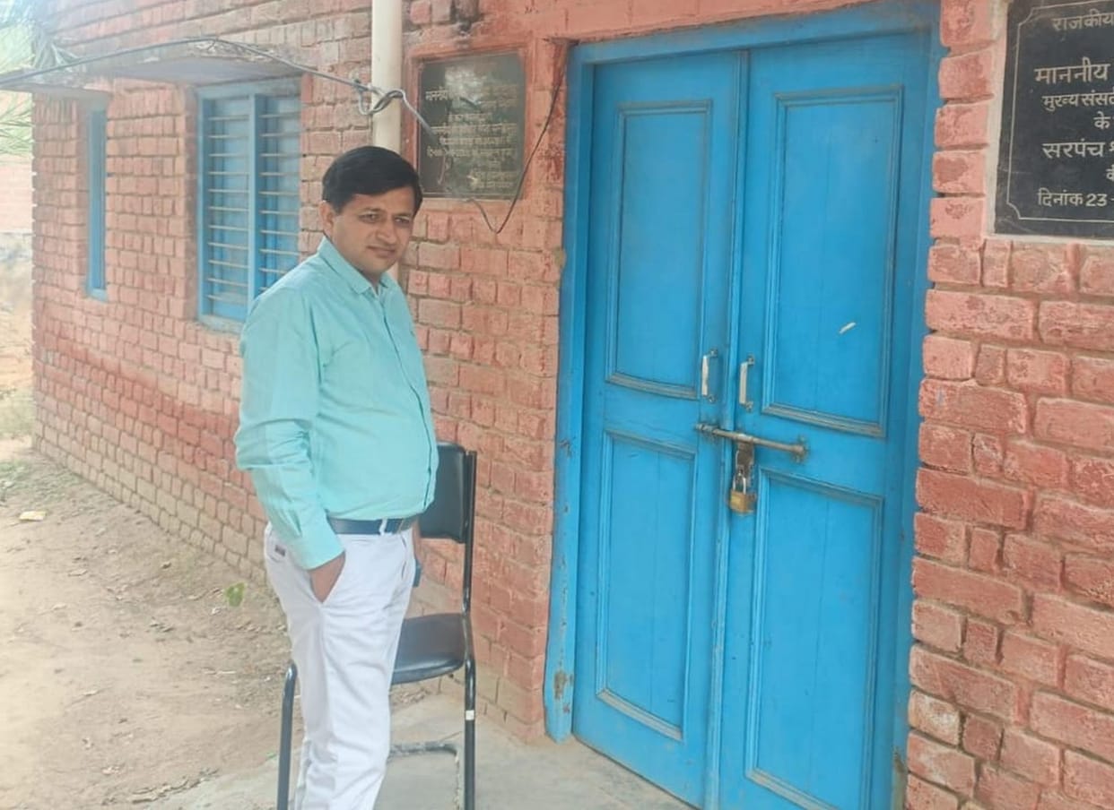 At 12:30 pm, SDM found the veterinary hospital including AYUSH and Sub Health Center locked.