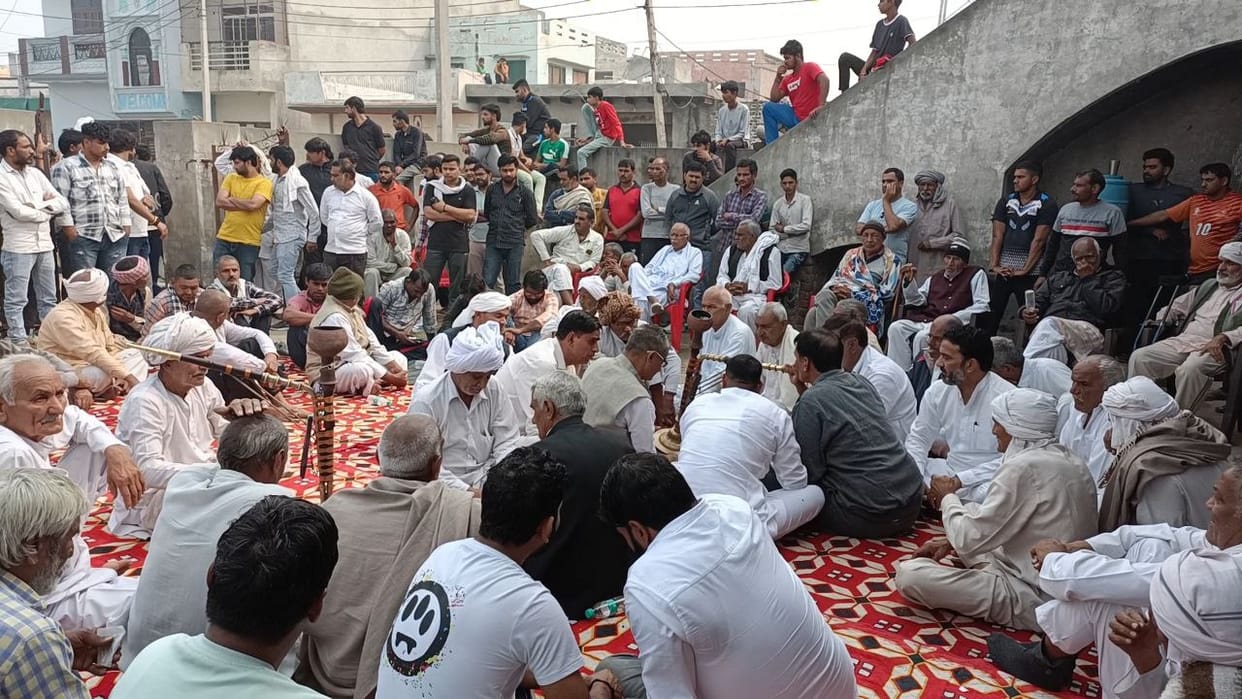 Panchayat of four villages of Malik Khap in Karor, permanent post will be built in the village