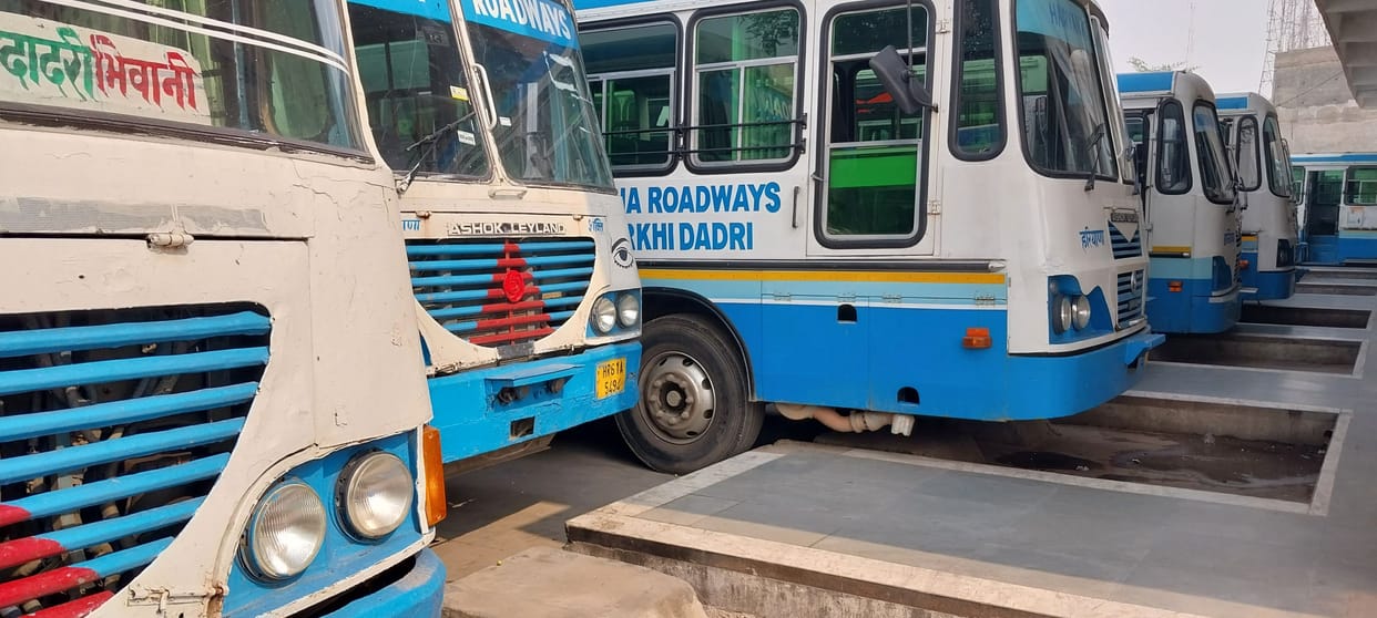 15 thousand passengers faced problems due to roadways buses not making 300 trips