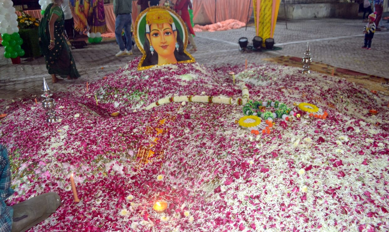 Thirty feet long and ten feet wide Govardhan was worshipped.