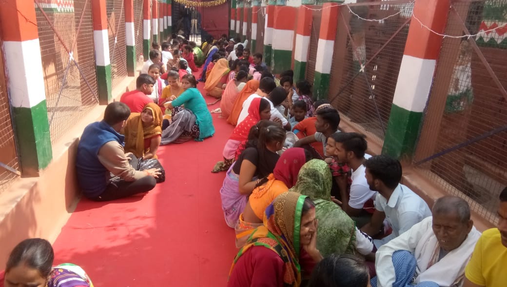 459 sisters applied tilak to 316 brothers detained in jail