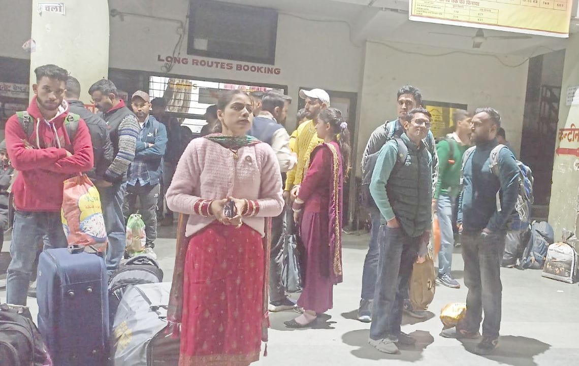 Passengers increased, two special buses sent to Chandigarh