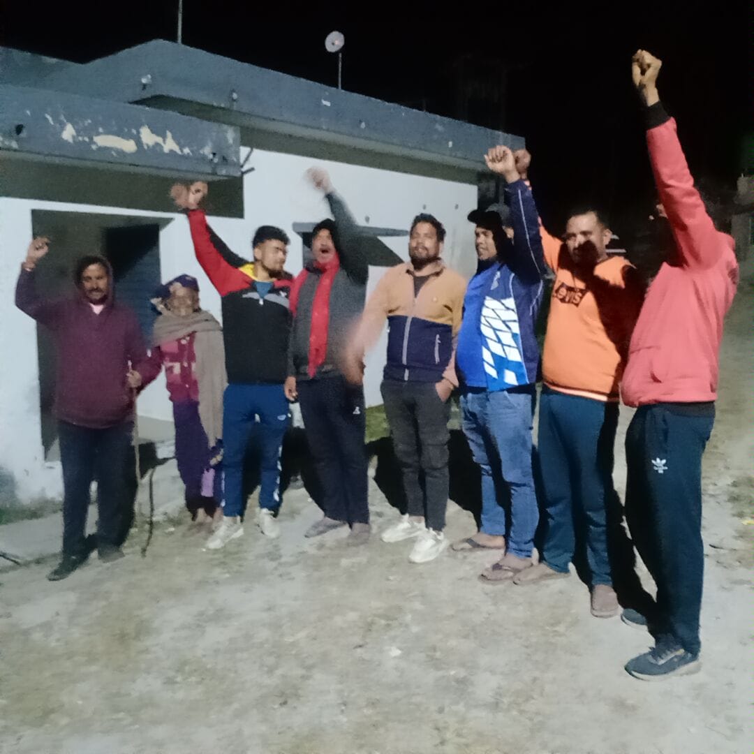 Uproar in Shashikhal for electricity