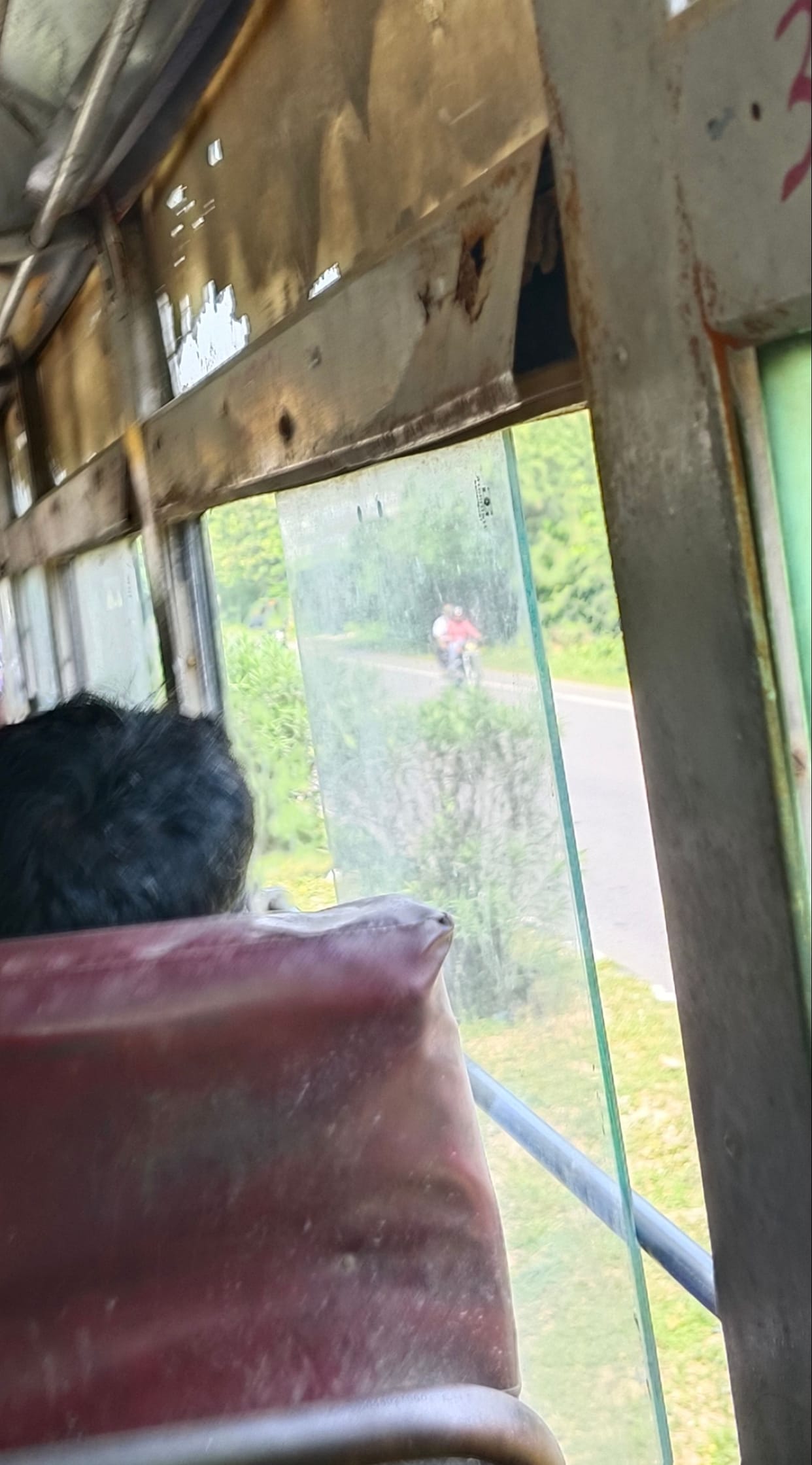 Fog lights not installed in buses, glass also broken, passengers upset