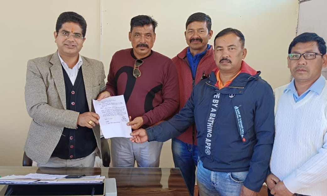 236 in-charge principals left charge in Pithoragarh Champawat.