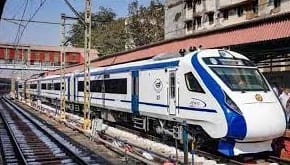 Vande Bharat Express started, 286 traveled from Prayagraj on the first day
