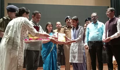 Social media monitoring cell will be formed in every school: Divisional Commissioner