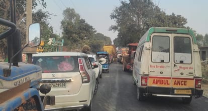 Ambulance stuck in jam for half an hour, pregnant woman kept in pain