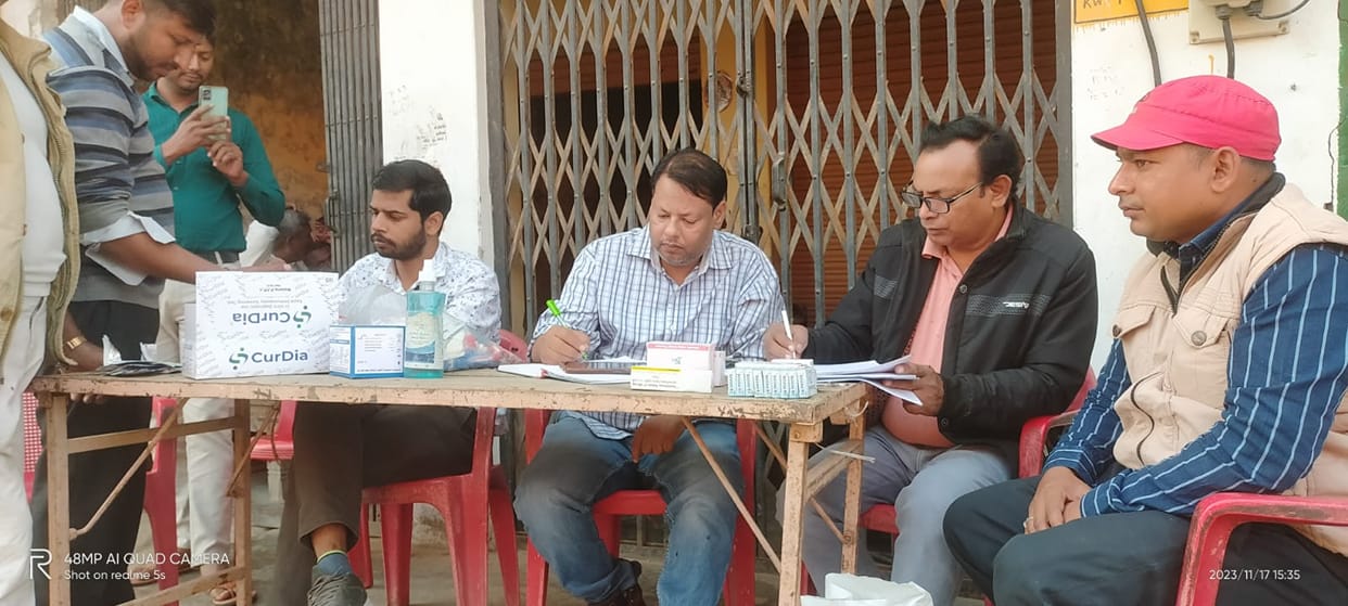 Health department team reached village after the death of Pradhan son
