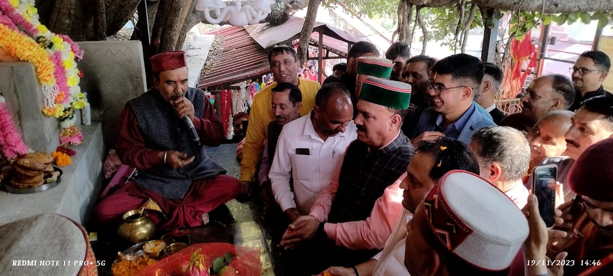The path to the holy cave of Baba Balak Nath temple opened, 20 thousand devotees offered prayers