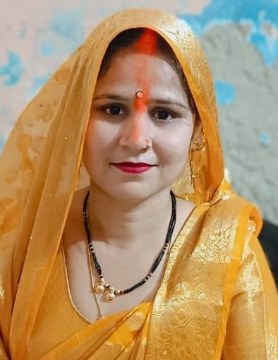 Devotees performed rituals for happiness, prosperity and business progress.
