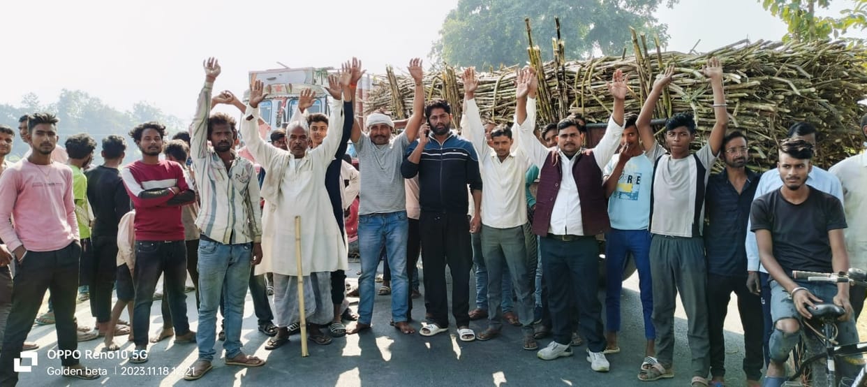 Angry farmers jammed for two and a half hours due to sugarcane not being weighed