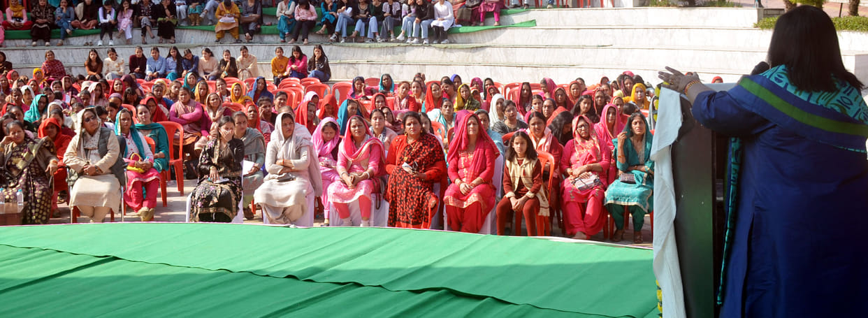Women should help in the upliftment of the nation by identifying their talent: Meenakshi