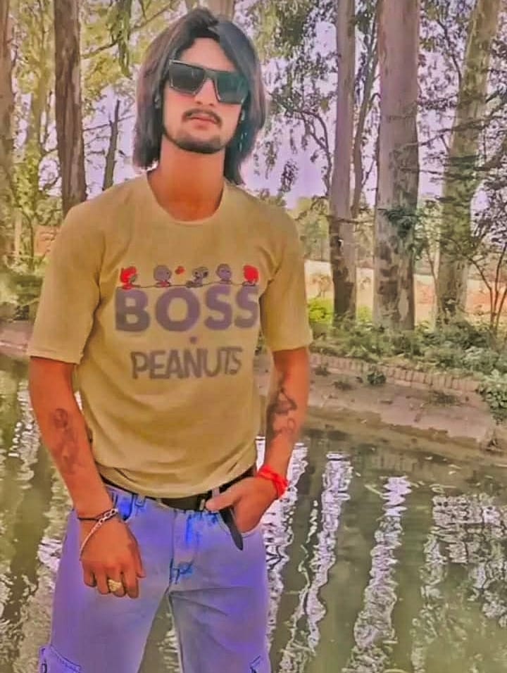 Youth dies under suspicious circumstances in hotel, case of murder registered against three including girl