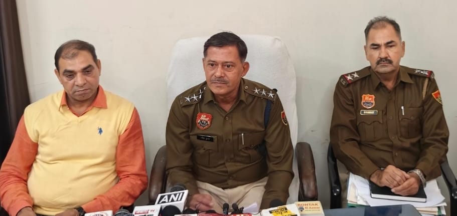Gang war in Karor... youth from Faridabad and Titauli arrested from Delhi
