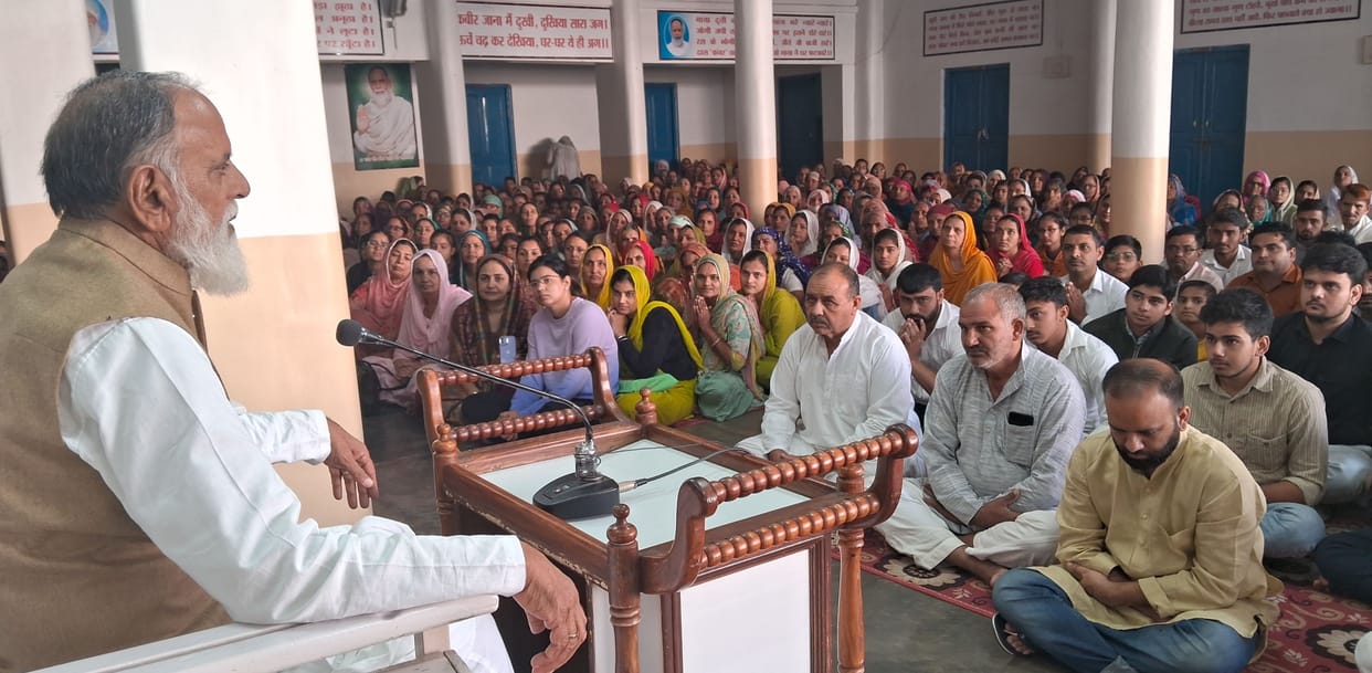 Your life will become pure by adopting the words of saints: Kanwar Maharaj