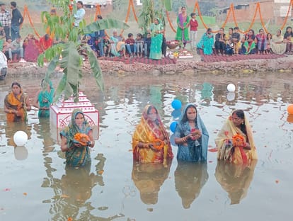 Chhath Puja: Crowd of fasting women gathered at the ghat near Barha railway crossing.