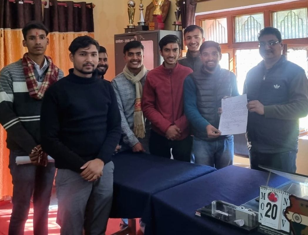 ABVP demands extension of admission date