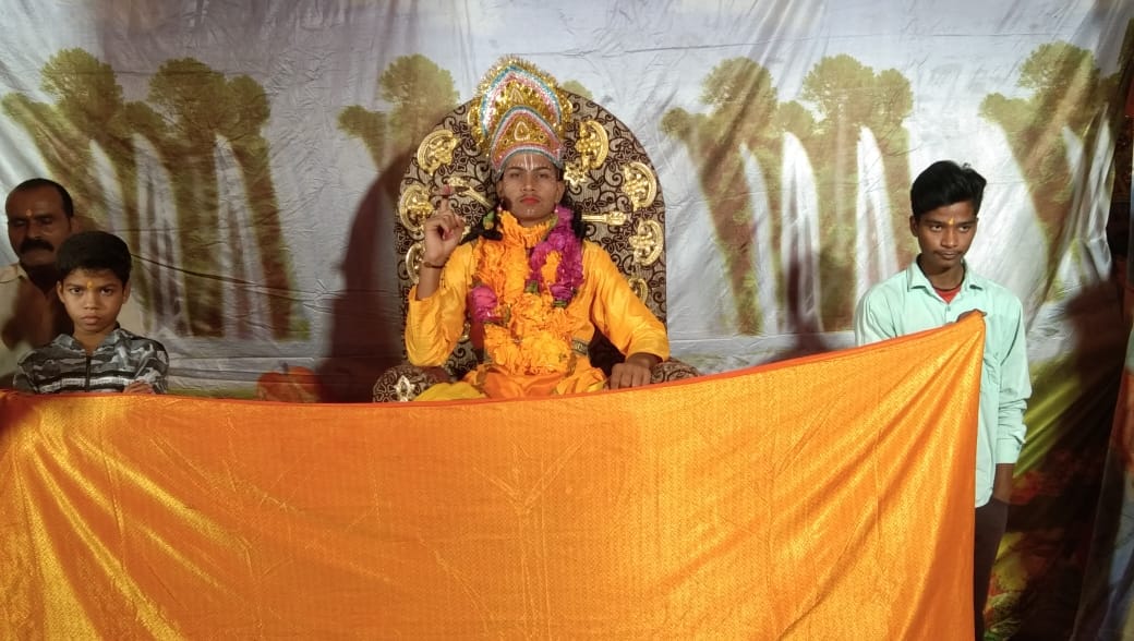 Devotees were mesmerized after seeing the staging of Ramlila.