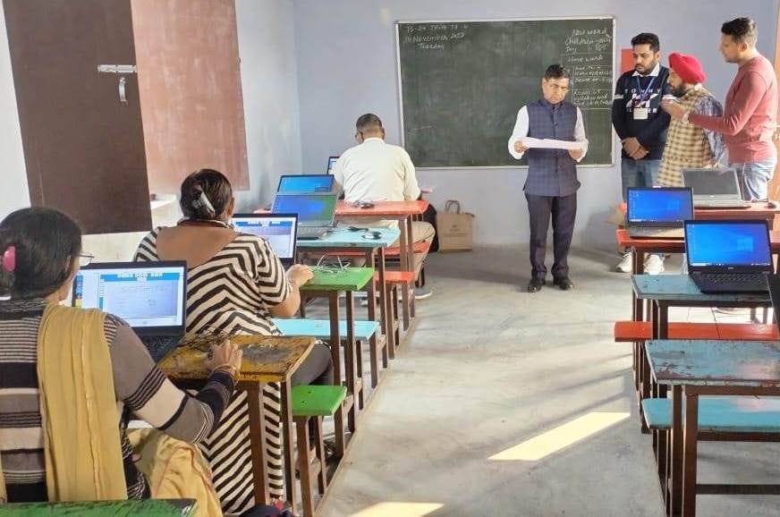 Board Chairman checked online marking centers of Jhajjar, found many examiners absent
