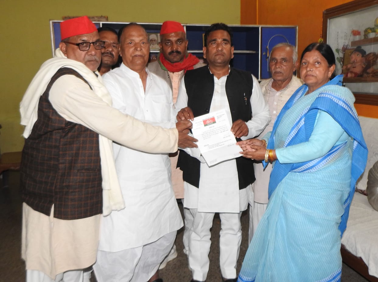 sp pradesh adhyaksh reached aligarhwa