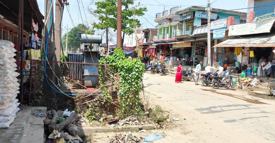 Transformer not removed from road after widening