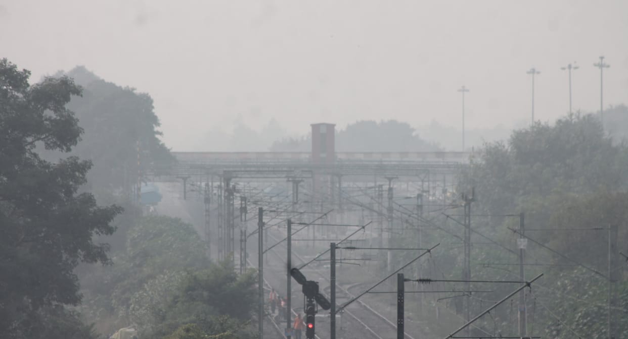 Air pollution level increased again, morning walk became difficult