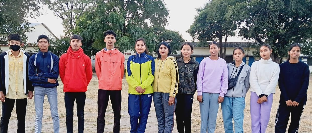 Champawat's taekwondo players leave for Bageshwar