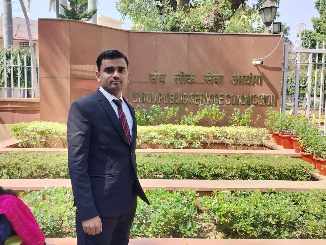 Muklan's Ashok got fourth rank in UPSC ESE