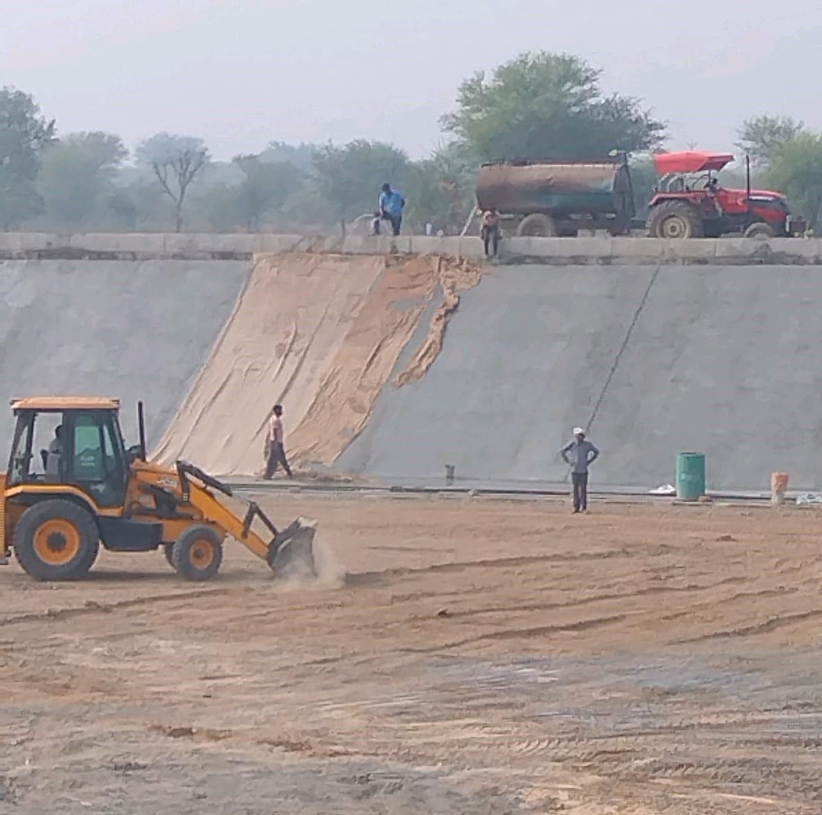 Storage tank being built on 4 acres in Bigopur, farmers will benefit