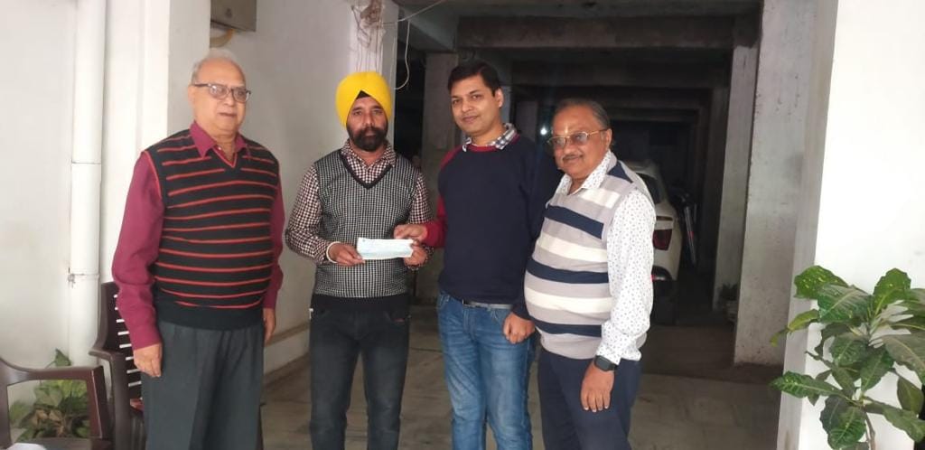 lions club donate 3100 rupees for patients