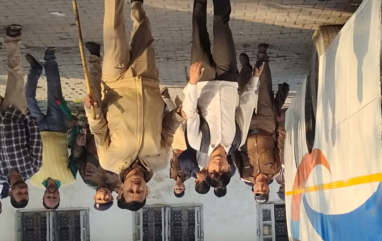 Tanakpur to khatipura train