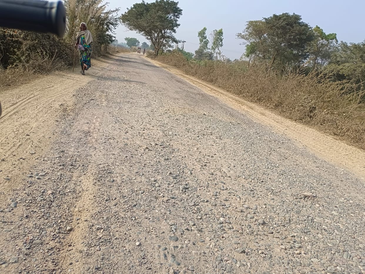 Traffic diverted on dilapidated road, condition becomes like a mess in 12 days