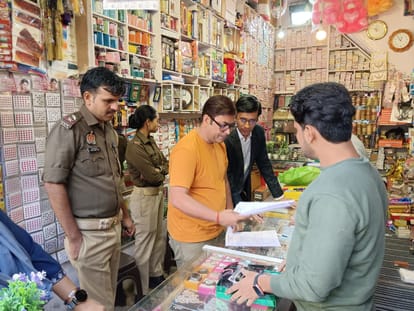 Fake cosmetic items caught in five shops