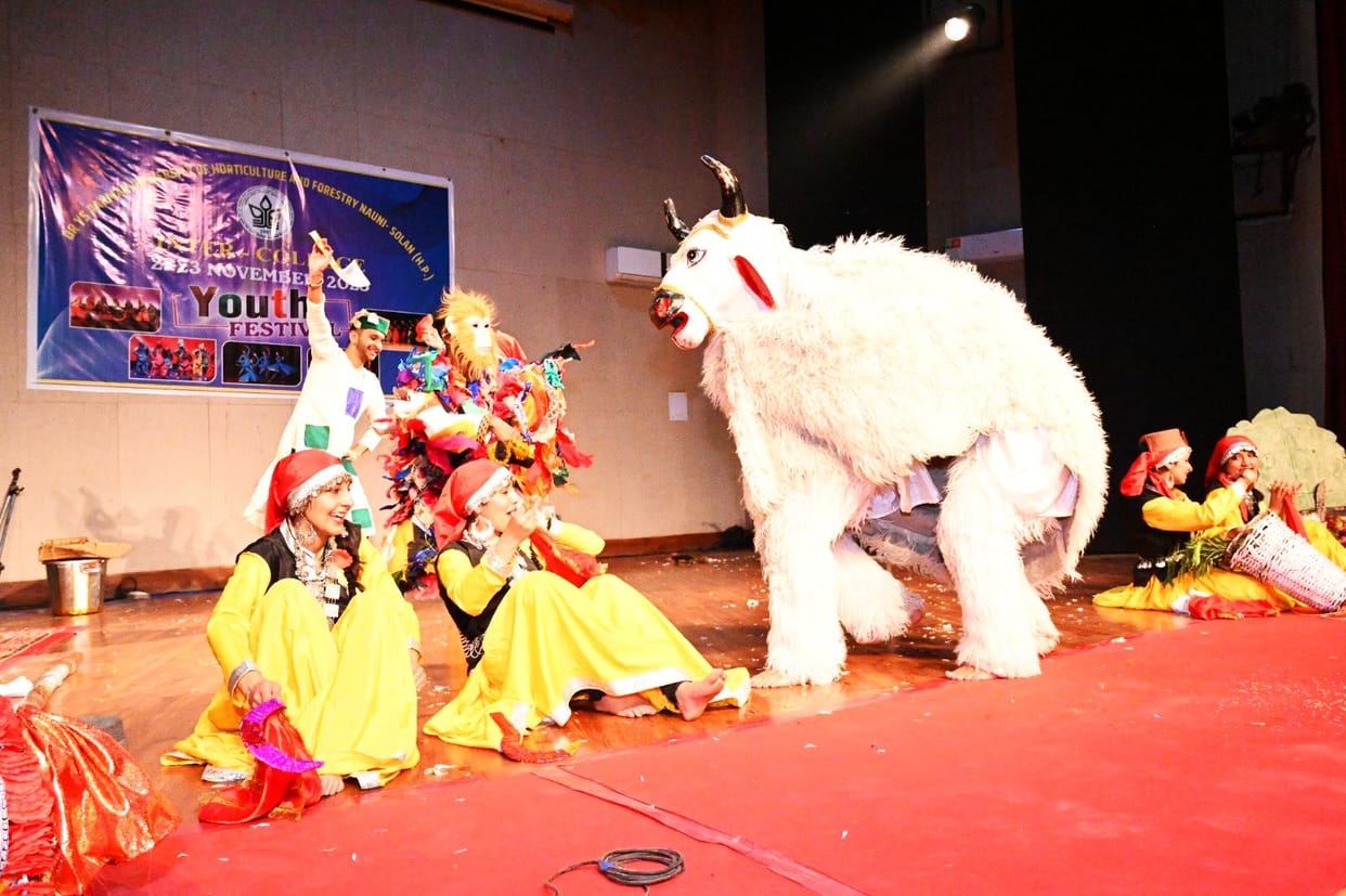 Horticulture College team became overall winner
