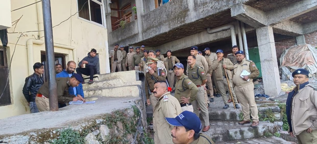 Five lakh rupees recovered from 45 building owners and 81 tenants