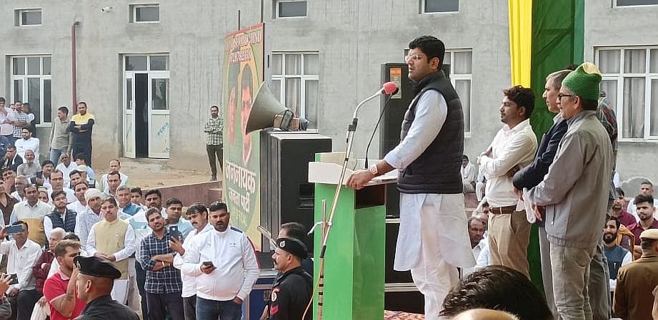 Maharishi Valmiki's teachings are relevant for all societies: Dushyant Chautala