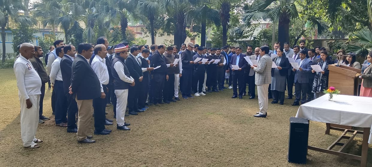 Oath of unity and integrity administered on Constitution Day