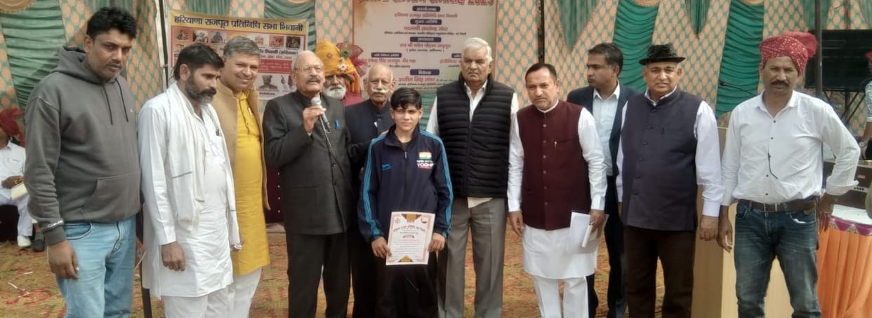 22 elders, 12 martyr widows along with 400 talents of education and sports were honored