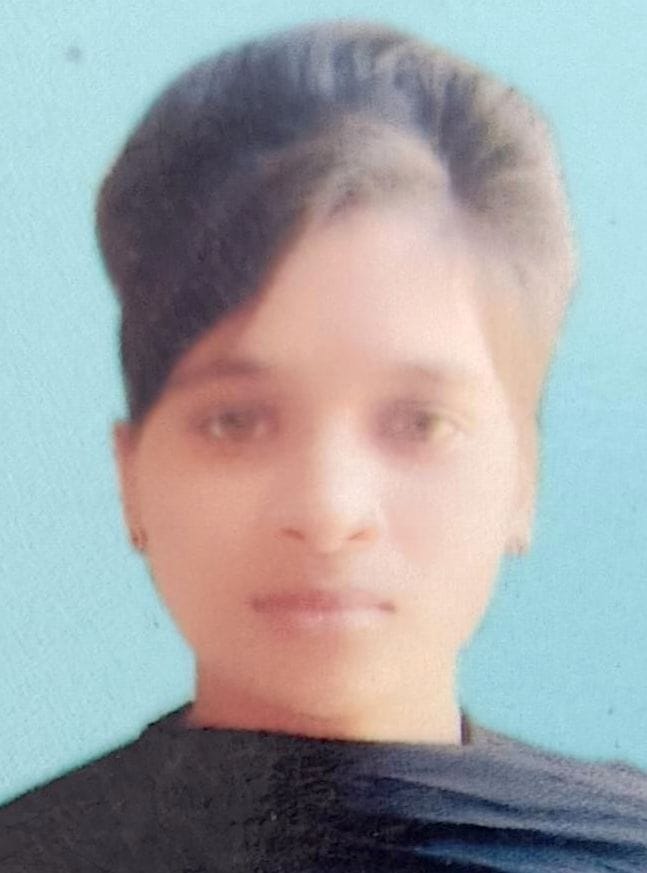 Dead body of teenager found hanging on a tree, accused of murder