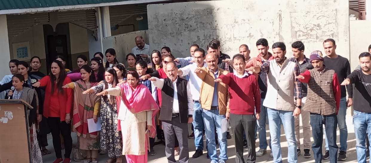 samvidhaan divascelebrated in nahan college