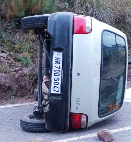 One person died after car overturned