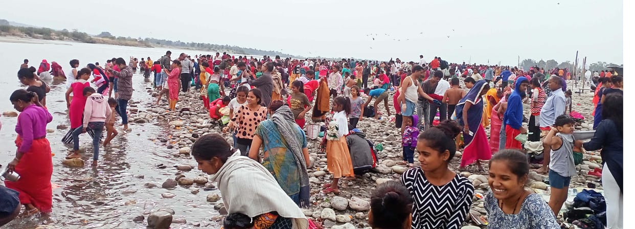 20 thousand devotees took a dip on Kartik Purnima