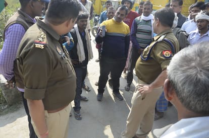 Computer theft by breaking the door of fertilizer warehouse