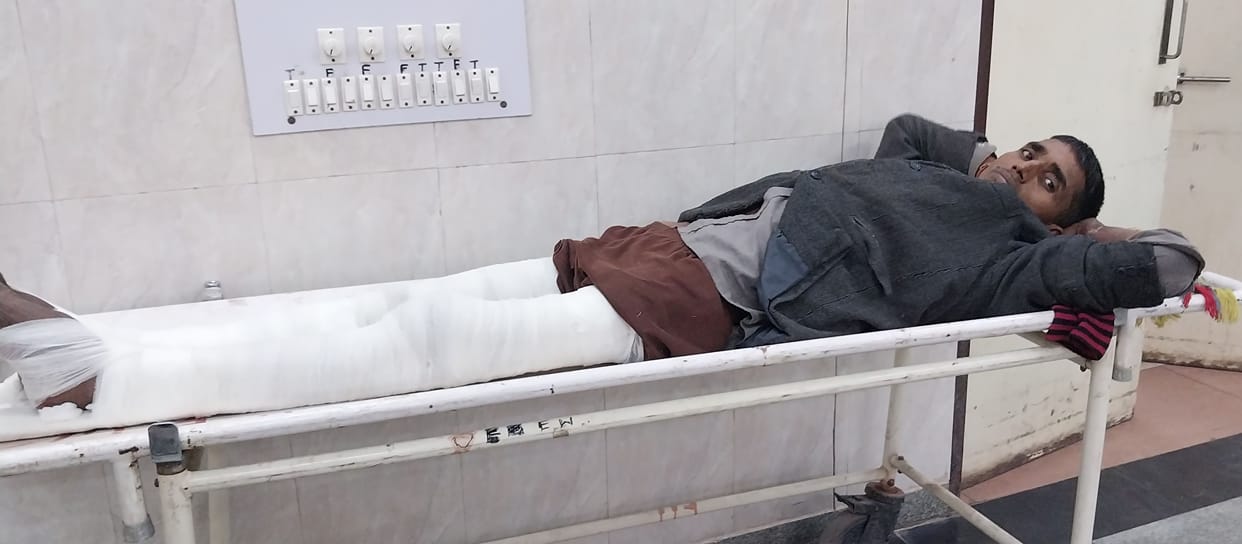 5 e-rickshaw riders injured in car collision, 4 referred to PGI
