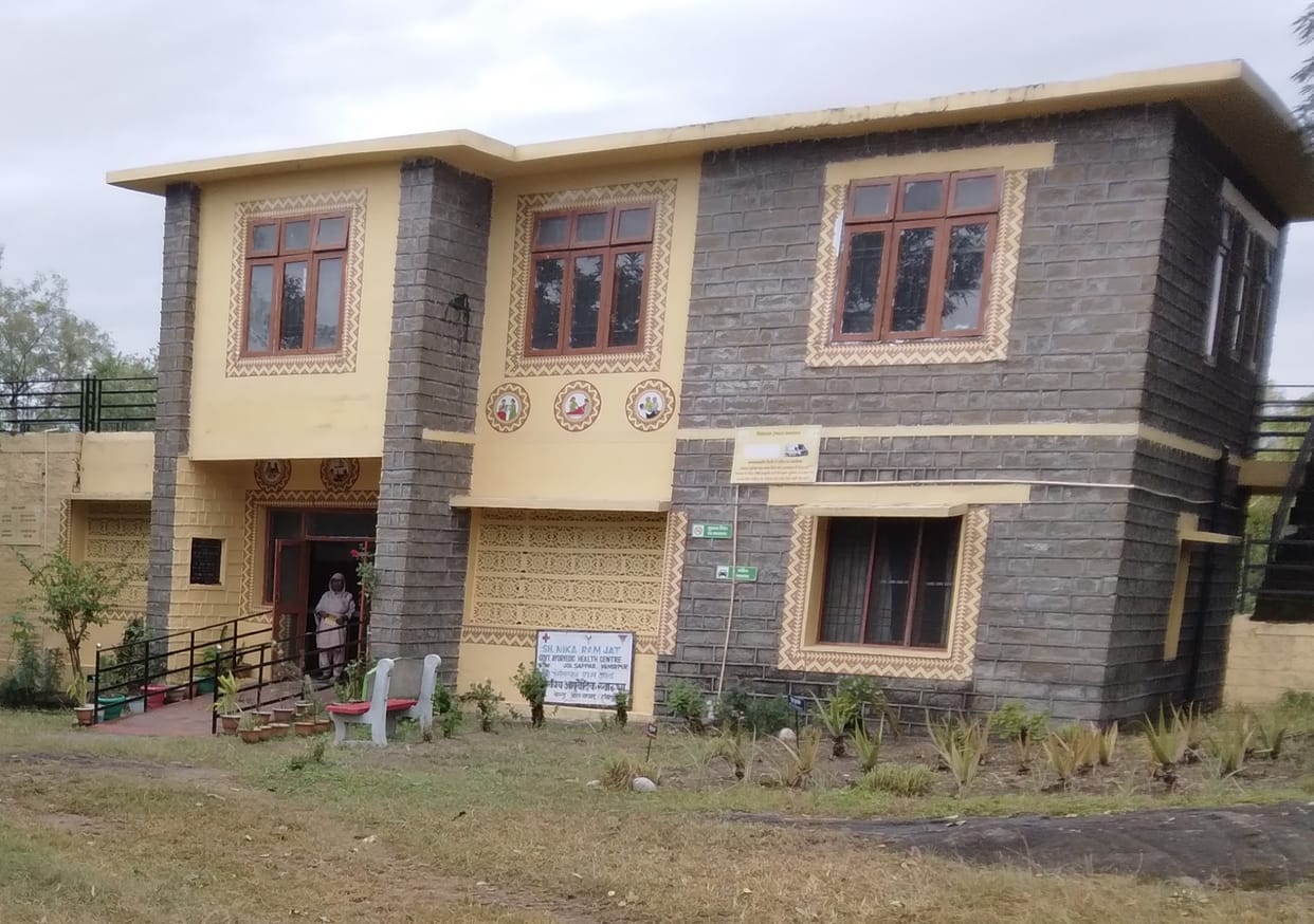 There is no bed facility in the Ayush Wellness Center built 20 years ago
