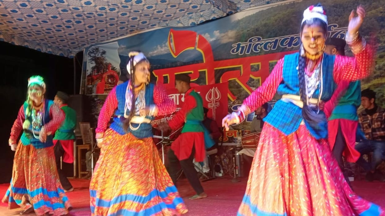 King Shambhu resides in Kailash, Damru instrument is in your hands...
