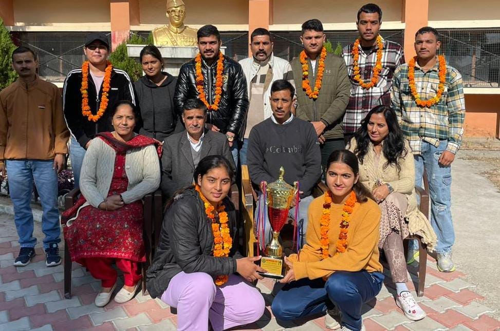 Hamirpur College runner up in Judo competition