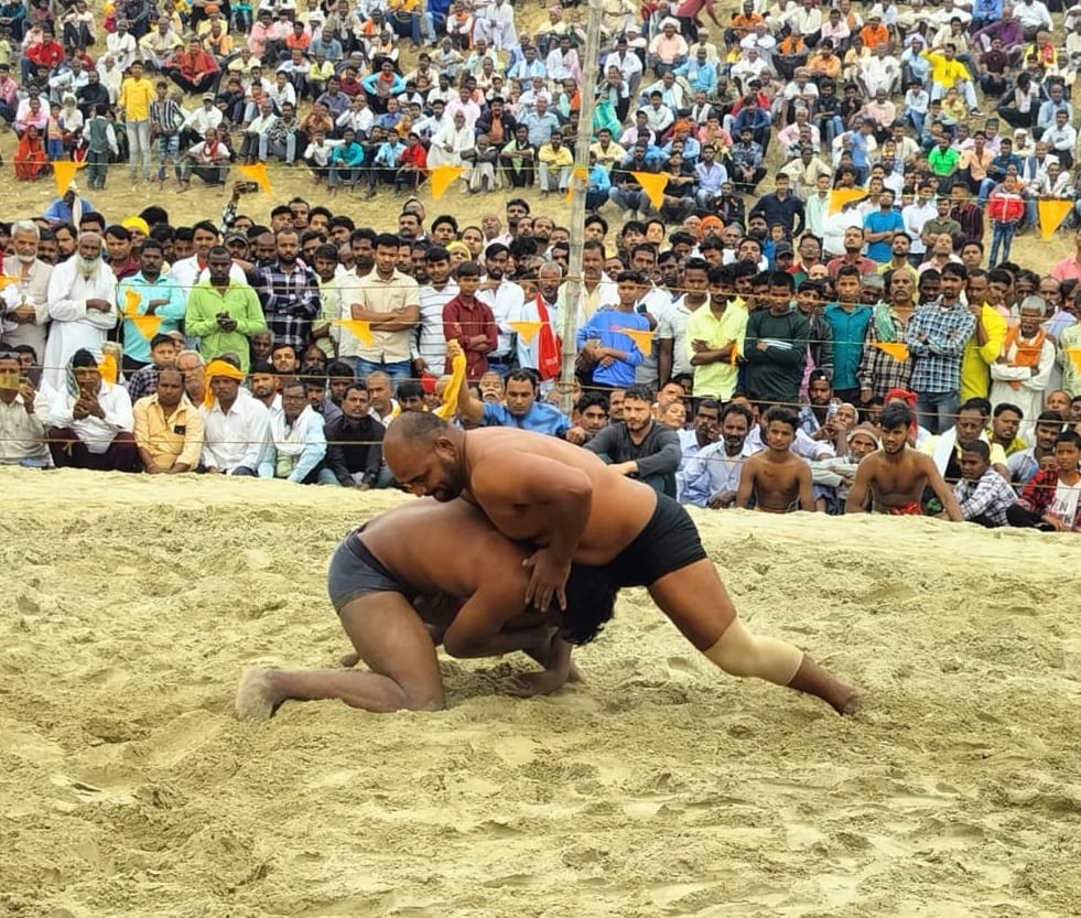 Guddu of Paniyara defeated Sahil of Punjab.