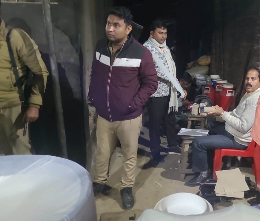 Preparation to embezzle 2.50 quintals of synthetic cheese and three quintals of khova busted